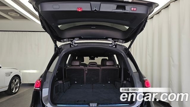 Mercedes-Benz GLS-Class 2022 — photo 27
