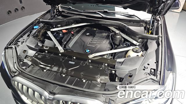 BMW X6 2021 — photo 6