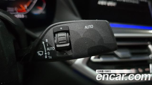 BMW X6 2021 — photo 28