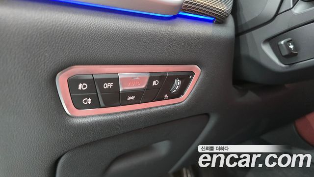 BMW X6 2021 — photo 29