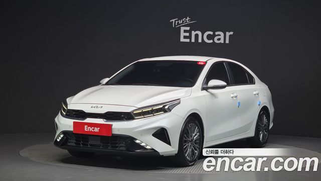 Kia K3 2022 — photo 1