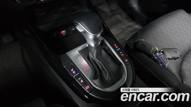Kia K3 2022 — photo 12