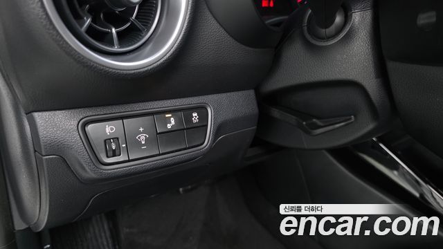 Kia K3 2022 — photo 18