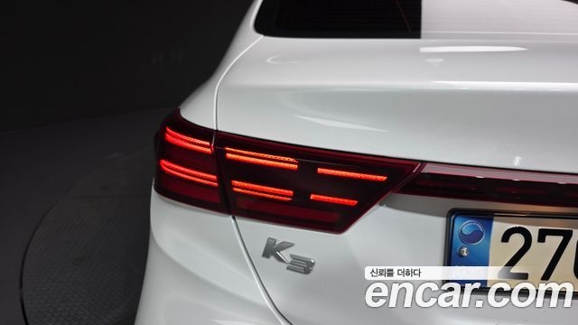 Kia K3 2022 — photo 9