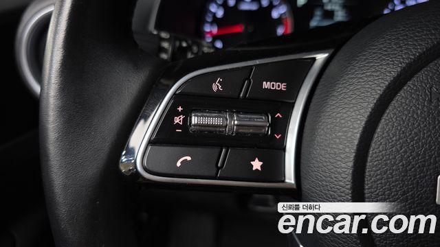 Kia K3 2022 — photo 27