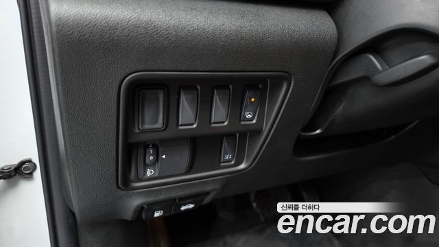 Renault Korea QM6 2021 — photo 26