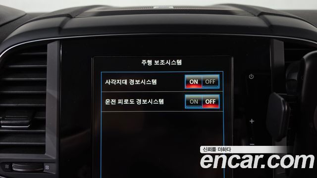 Renault Korea QM6 2021 — photo 31
