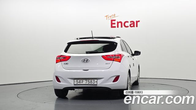 Hyundai i30 2014 — photo 4