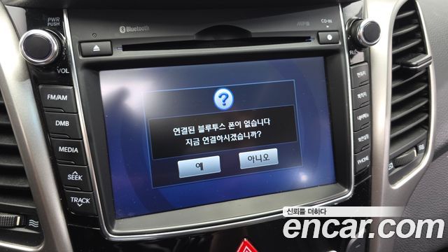Hyundai i30 2014 — photo 26