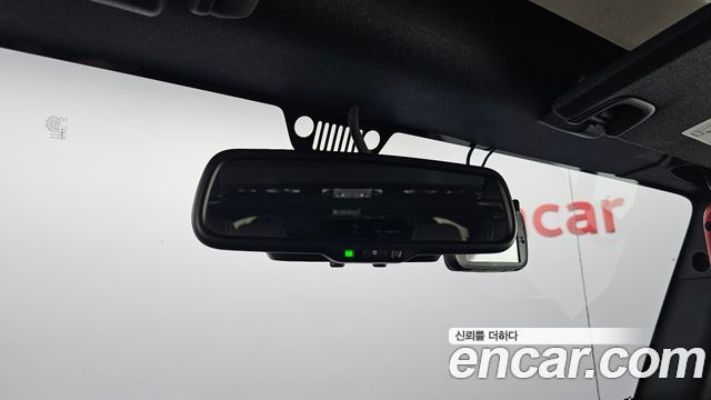 Jeep Wrangler 2017 — photo 18