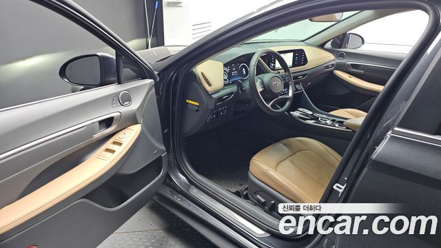 Hyundai Sonata 2020 — photo 13