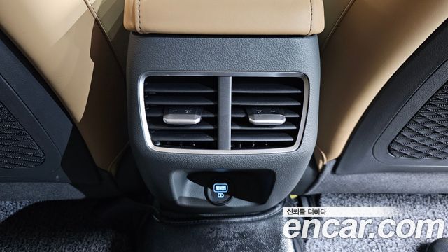 Hyundai Sonata 2020 — photo 31