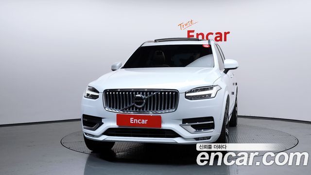 Volvo XC90 2022 — photo 3