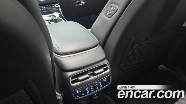 Genesis GV70 2025 — photo 25