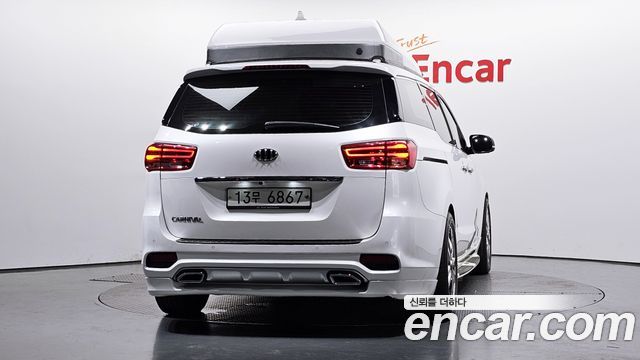 Kia Canival 2018 — photo 4