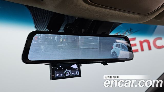 Kia Canival 2018 — photo 27