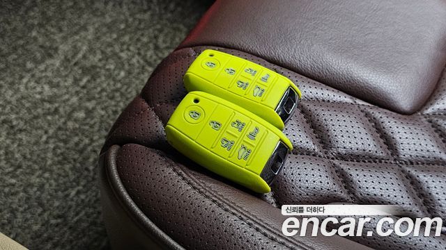 Kia Canival 2018 — photo 36