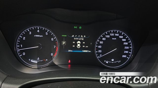 Hyundai Genesis 2016 — photo 11