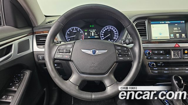 Hyundai Genesis 2016 — photo 20
