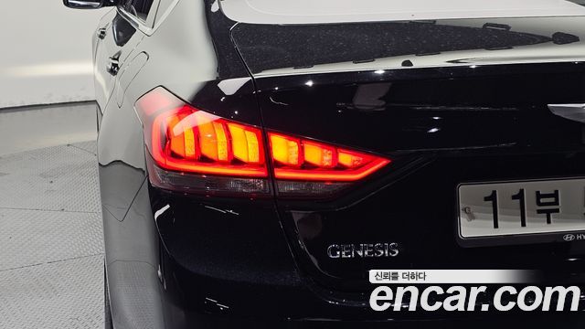Hyundai Genesis 2016 — photo 9