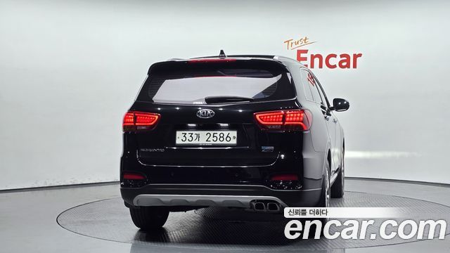 Kia Sorento 2018 — photo 4