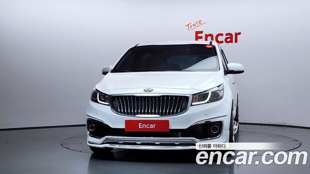 Kia Canival 2016 — photo 3