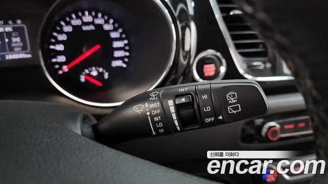 Kia Canival 2016 — photo 27