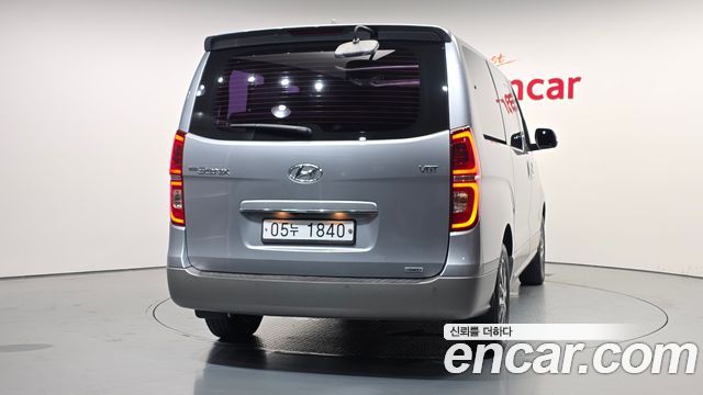 Hyundai Starex 2019 — photo 4