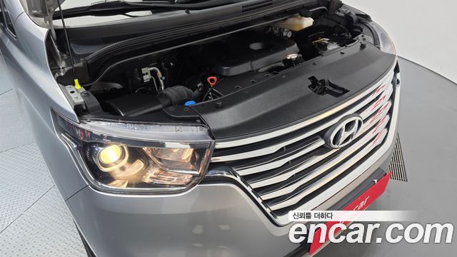 Hyundai Starex 2019 — photo 6