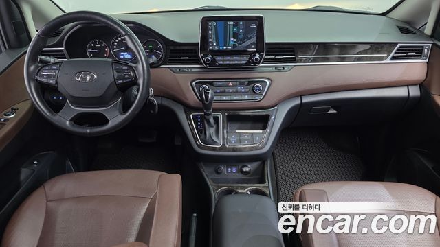Hyundai Starex 2019 — photo 7