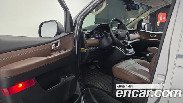 Hyundai Starex 2019 — photo 10
