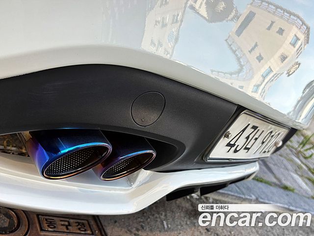 Hyundai Genesis 2010 — photo 18