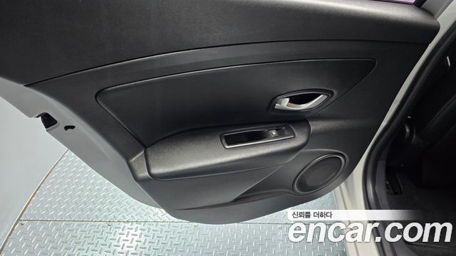 Renault Korea SM3 2017 — photo 15