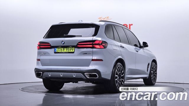 BMW X5 2026 — photo 2