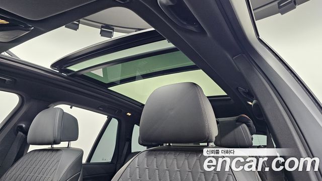 BMW X5 2026 — photo 25