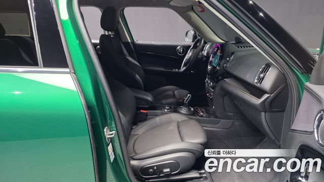 Mini Countryman 2023 — photo 17