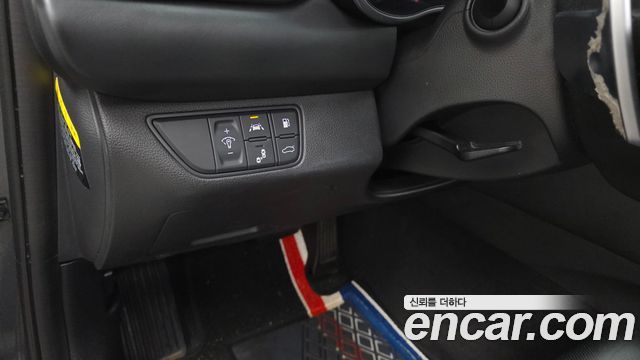 Genesis G70 2018 — photo 18