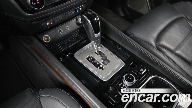 KG Mobility Rexton 2018 — photo 9