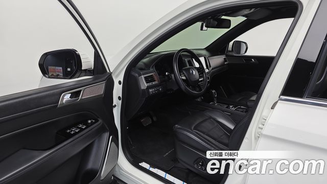 KG Mobility Rexton 2018 — photo 10
