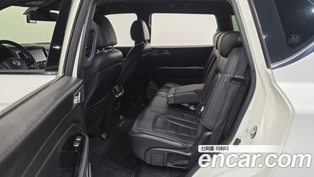 KG Mobility Rexton 2018 — photo 12
