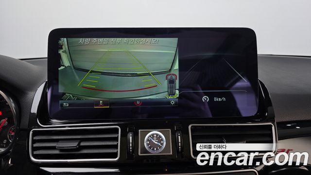 Mercedes-Benz GLE-Class 2016 — photo 22