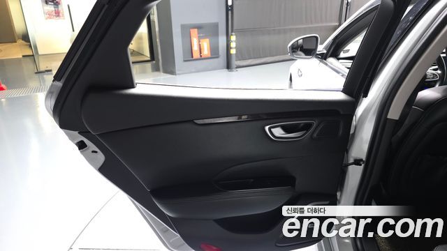 Renault Korea SM6 2017 — photo 15