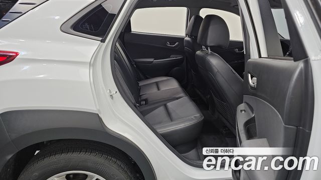 Hyundai Kona 2018 — photo 17