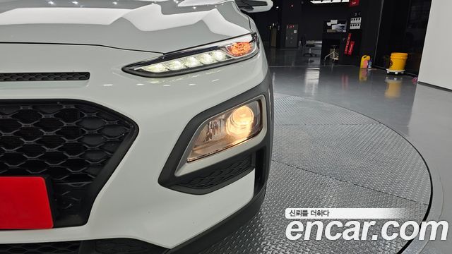 Hyundai Kona 2018 — photo 8