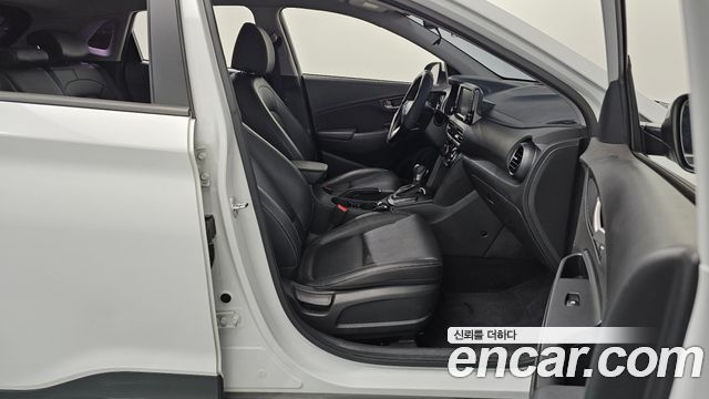 Hyundai Kona 2018 — photo 16