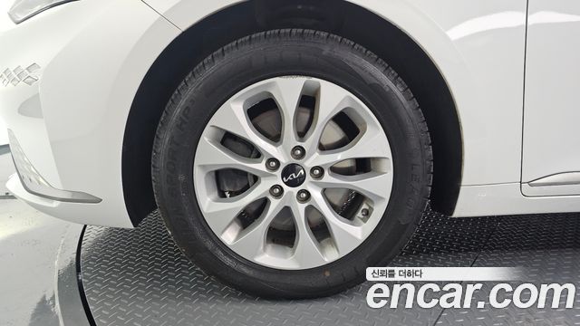Kia K8 2023 — photo 5