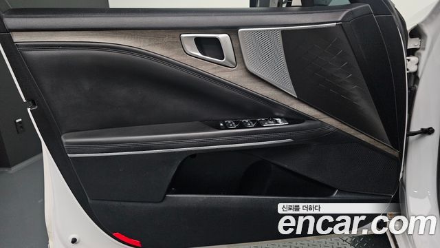 Kia K8 2023 — photo 14