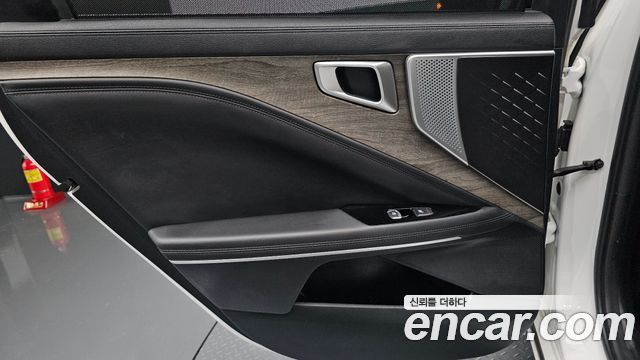 Kia K8 2023 — photo 15