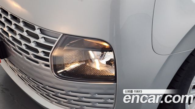 Hyundai Staria 2022 — photo 8