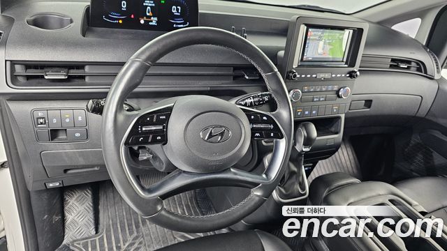 Hyundai Staria 2022 — photo 21